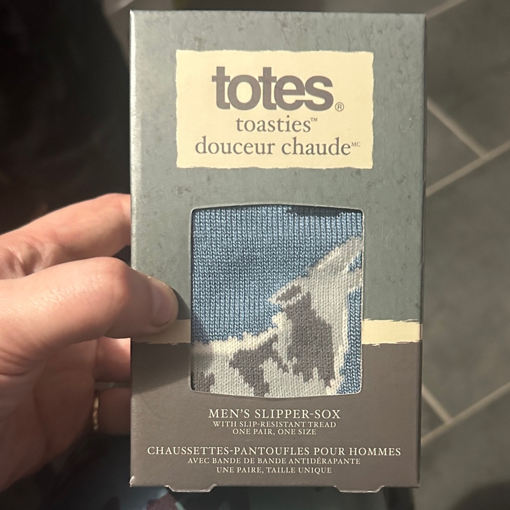 Totes Toasties Blue and Gray Men's Slipper-Sox